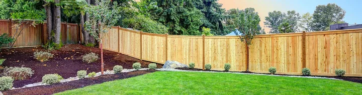 Fence photograph used by Burlington’s fence guidance page.